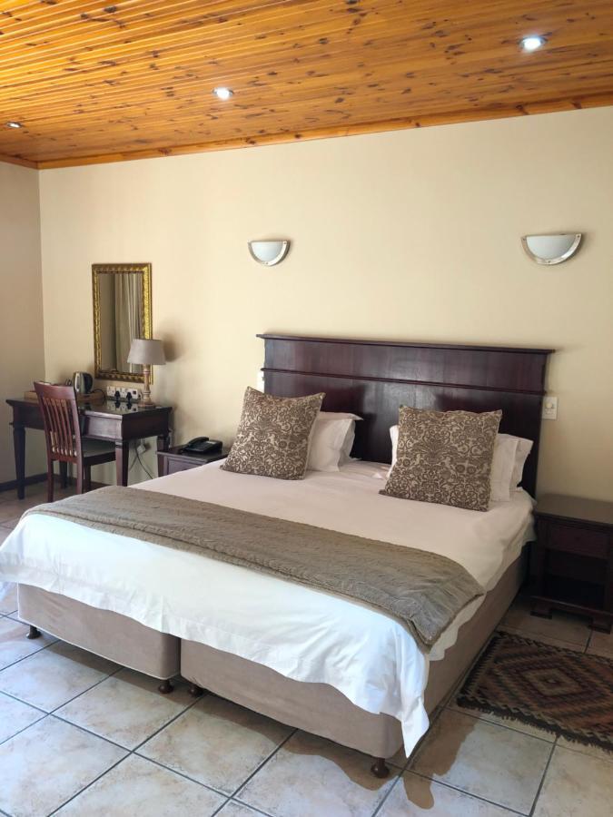 Oak Tree Lodge Paarl Ngoại thất bức ảnh