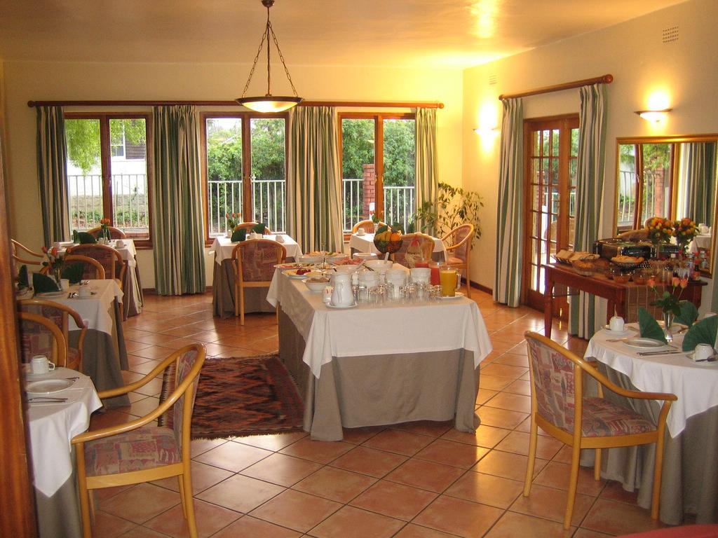 Oak Tree Lodge Paarl Ngoại thất bức ảnh